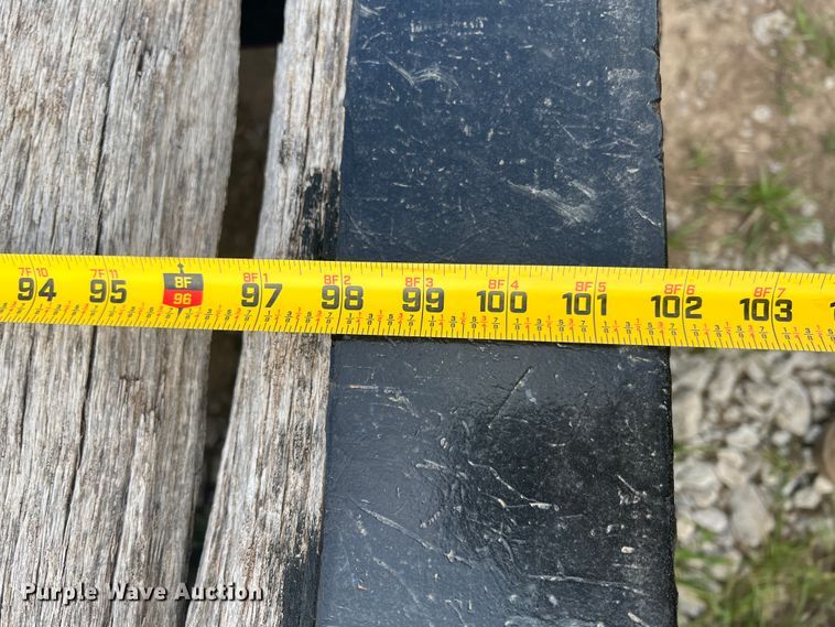 image for item JN9295 2009 Fontaine Magnitude 55H  lowboy equipment trailer