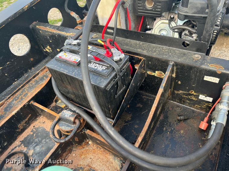 image for item JN9295 2009 Fontaine Magnitude 55H  lowboy equipment trailer