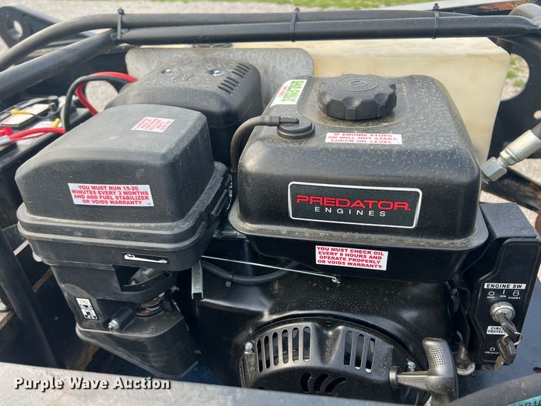 image for item JN9295 2009 Fontaine Magnitude 55H  lowboy equipment trailer