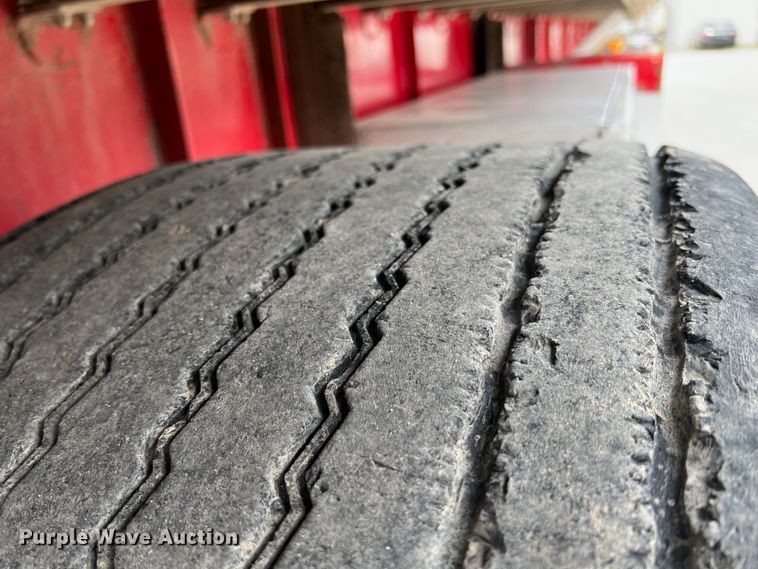 image for item KG9824 2006 Transcraft Eagle  flatbed trailer