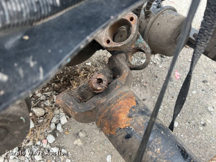 image for item KG9825 2008 Freightliner Columbia 120  semi truck