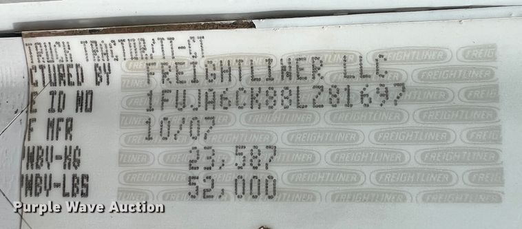 image for item KG9825 2008 Freightliner Columbia 120  semi truck