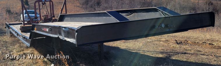 image for item KH9835 1989 Shop built  equipment trailer