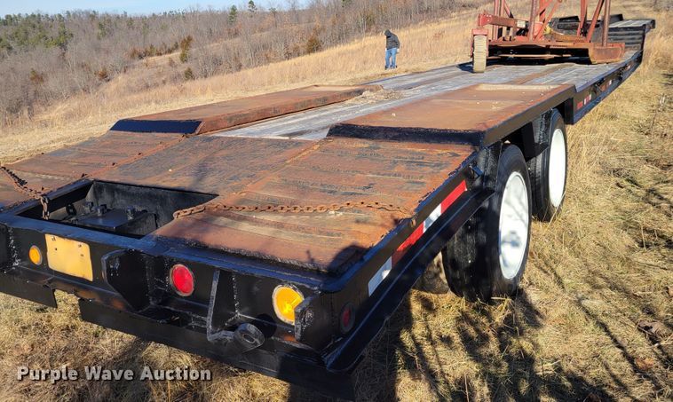 image for item KH9835 1989 Shop built  equipment trailer