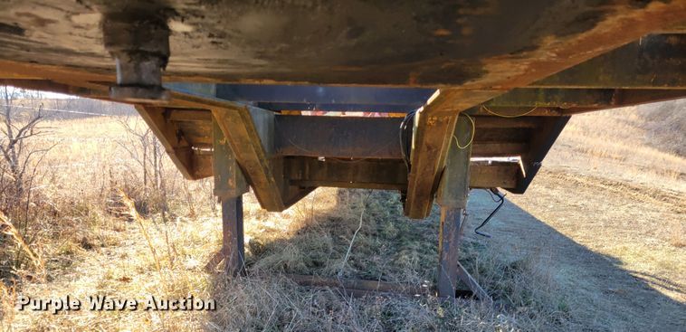 image for item KH9835 1989 Shop built  equipment trailer