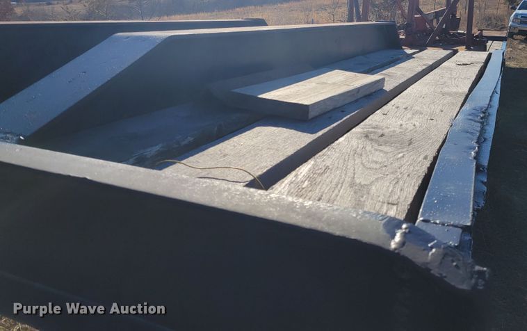 image for item KH9835 1989 Shop built  equipment trailer