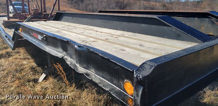 image for item KH9835 1989 Shop built  equipment trailer