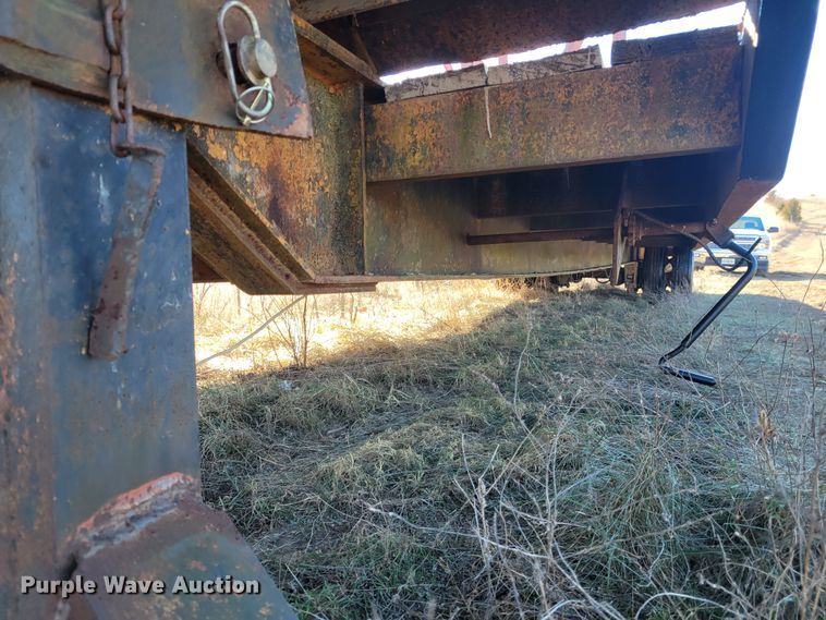 image for item KH9835 1989 Shop built  equipment trailer