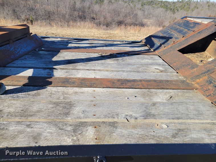 image for item KH9835 1989 Shop built  equipment trailer