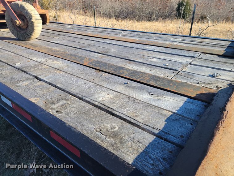 image for item KH9835 1989 Shop built  equipment trailer