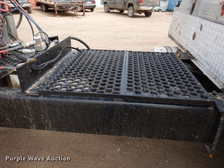 image for item KN9967 1990 Kenworth T600  semi truck