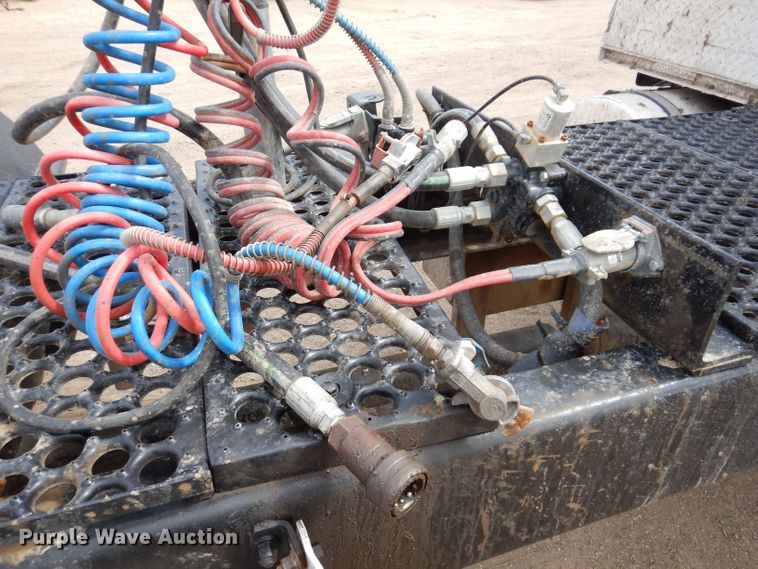 image for item KN9967 1990 Kenworth T600  semi truck