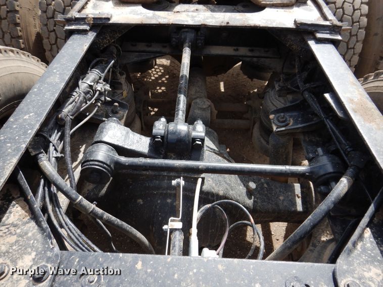 image for item KN9967 1990 Kenworth T600  semi truck