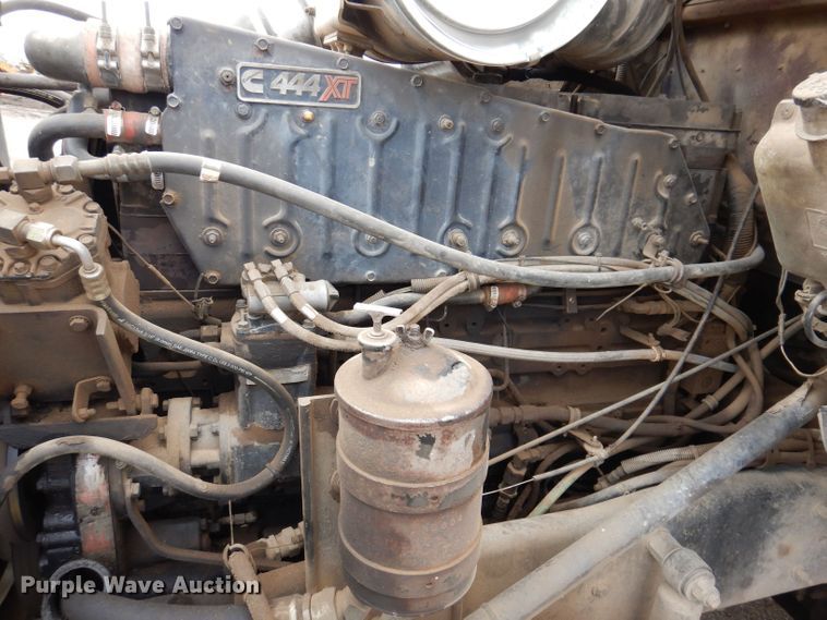 image for item KN9967 1990 Kenworth T600  semi truck