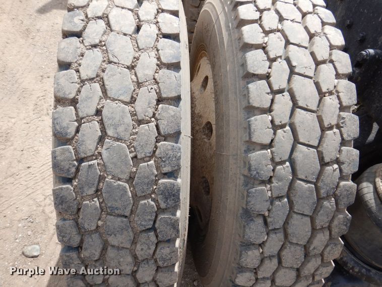 image for item KN9967 1990 Kenworth T600  semi truck