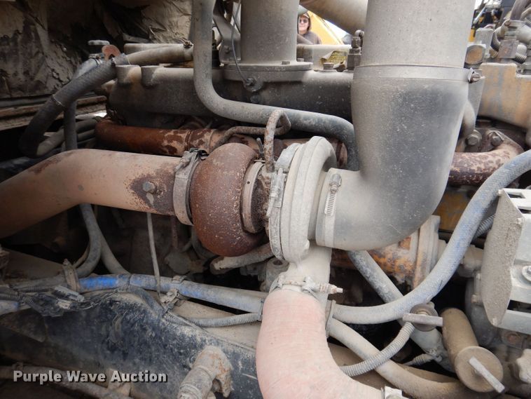 image for item KN9989 1994 White GMC WG  semi truck