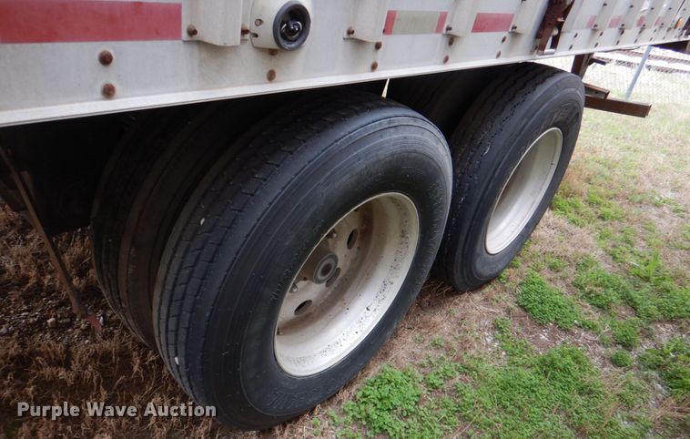 image for item KP9206 2001 Imco  walking floor trailer