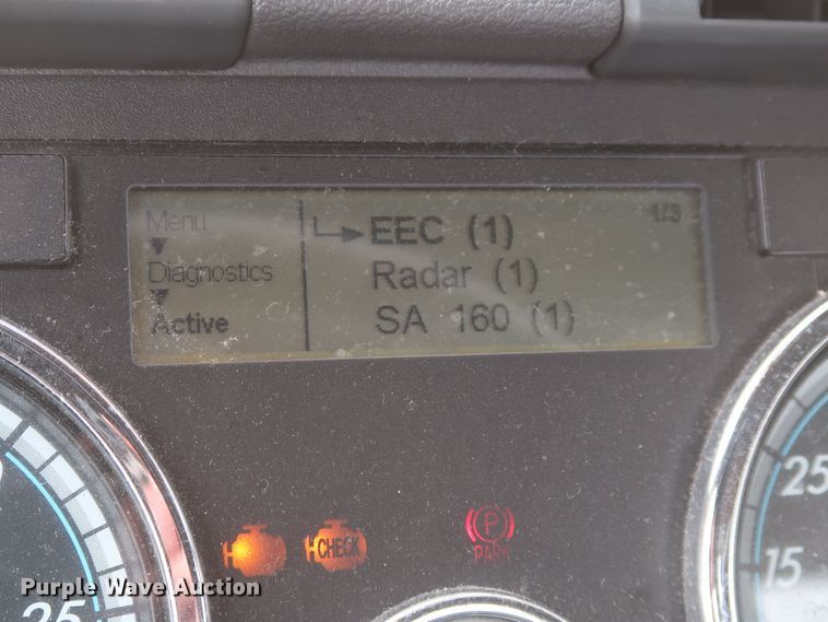 image for item KR9810 2017 Freightliner Cascadia 125  semi truck