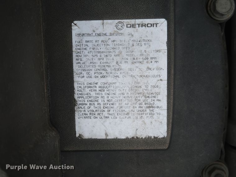 image for item KR9810 2017 Freightliner Cascadia 125  semi truck