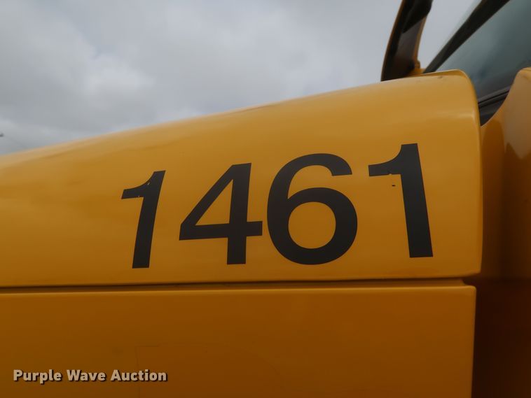 image for item KR9810 2017 Freightliner Cascadia 125  semi truck