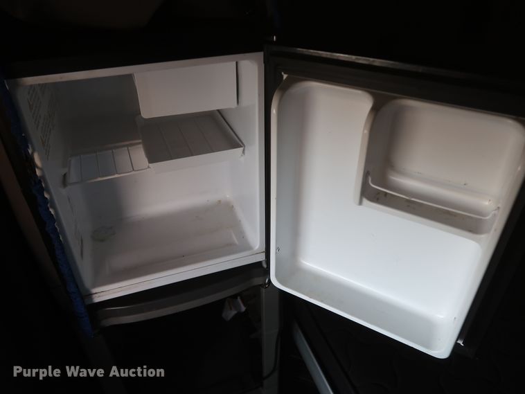 image for item KR9811 2015 Peterbilt 579  semi truck