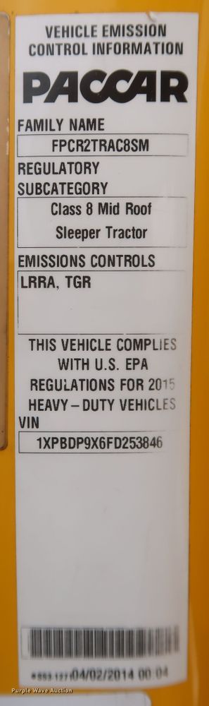 image for item KR9811 2015 Peterbilt 579  semi truck