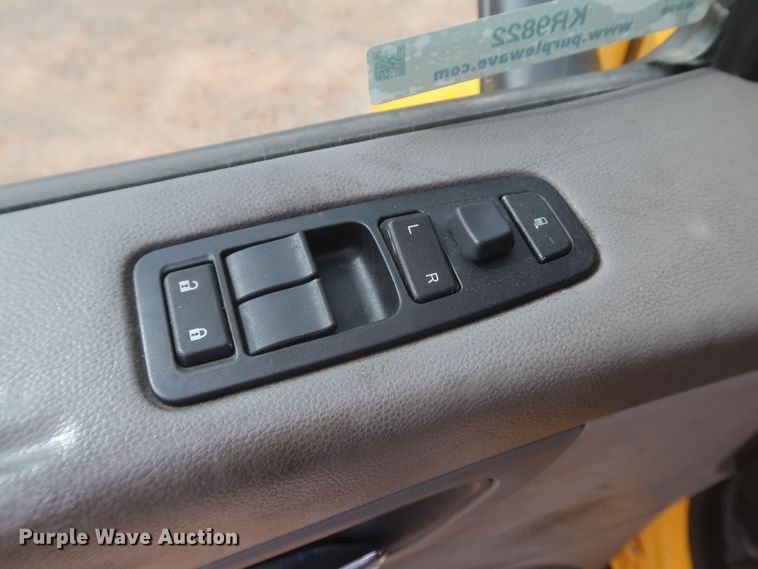 image for item KR9822 2019 Peterbilt 579  semi truck