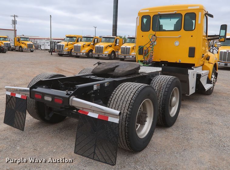 image for item KR9823 2019 Kenworth T680  semi truck