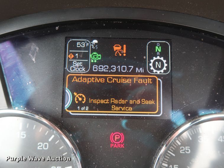 image for item KR9823 2019 Kenworth T680  semi truck