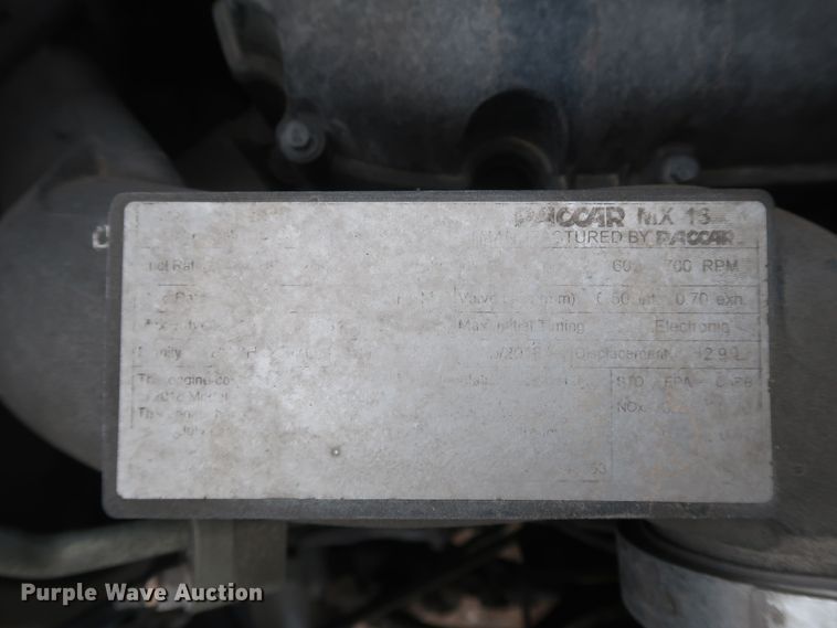 image for item KR9823 2019 Kenworth T680  semi truck