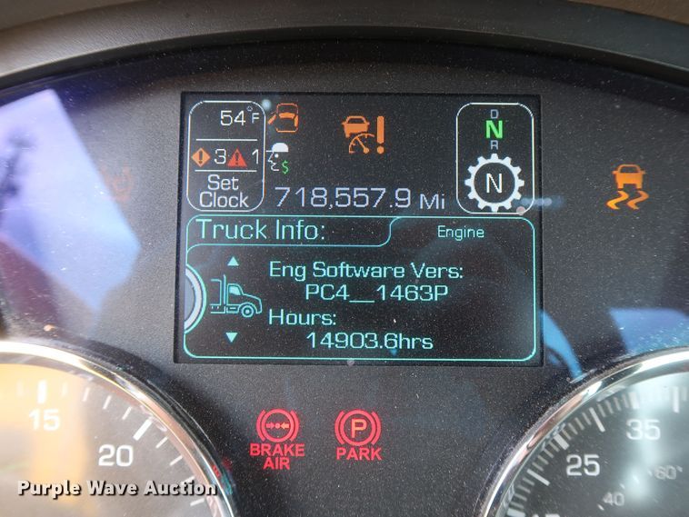 image for item KR9824 2019 Kenworth T680  semi truck