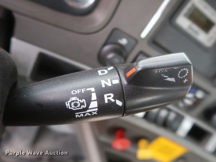 image for item KR9824 2019 Kenworth T680  semi truck