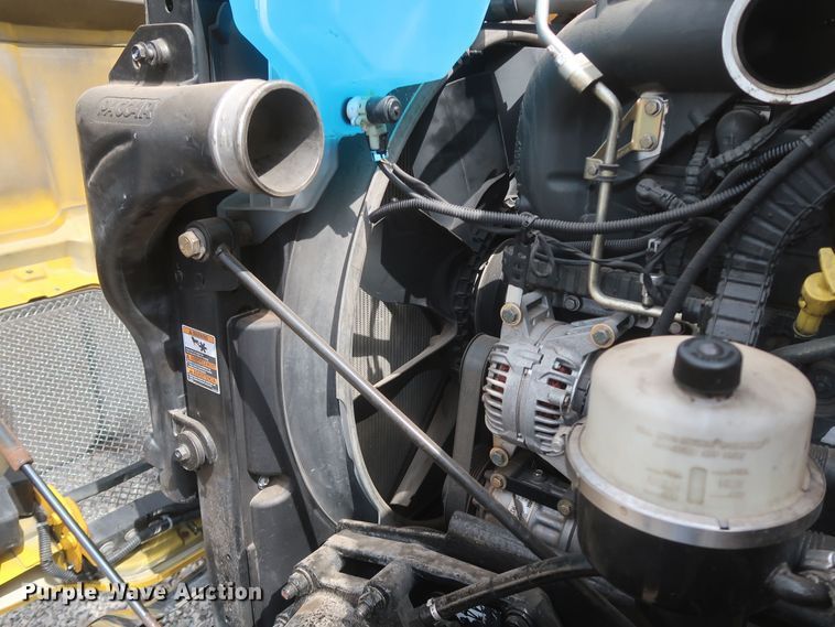 image for item KR9824 2019 Kenworth T680  semi truck