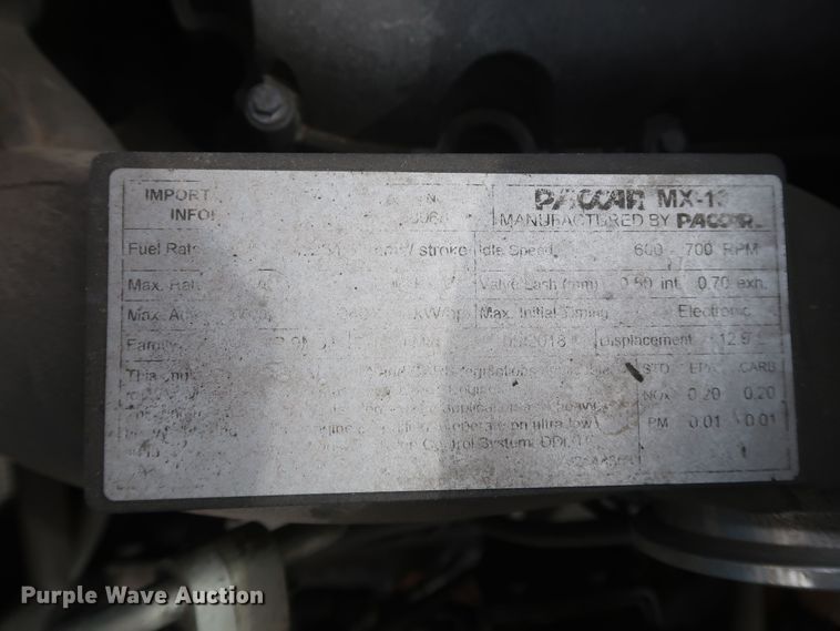 image for item KR9824 2019 Kenworth T680  semi truck