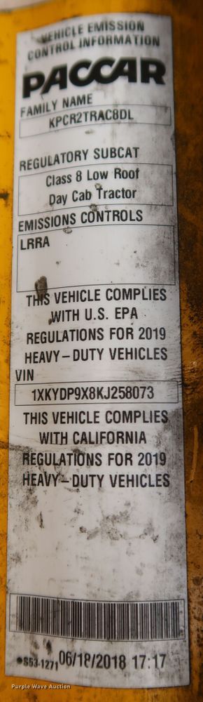 image for item KR9824 2019 Kenworth T680  semi truck