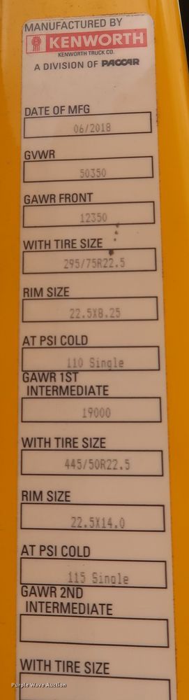 image for item KR9824 2019 Kenworth T680  semi truck