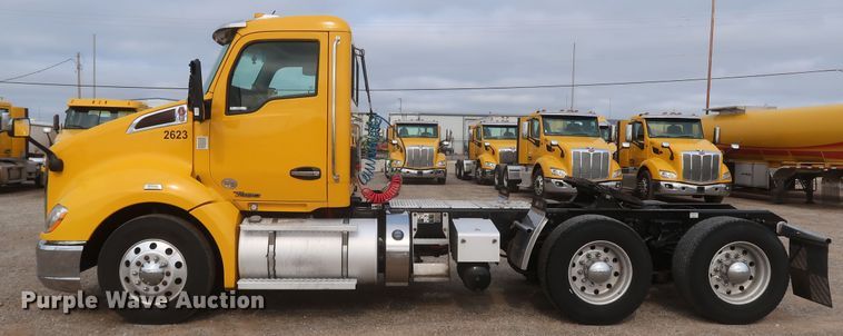 image for item KR9825 2019 Kenworth T680  semi truck