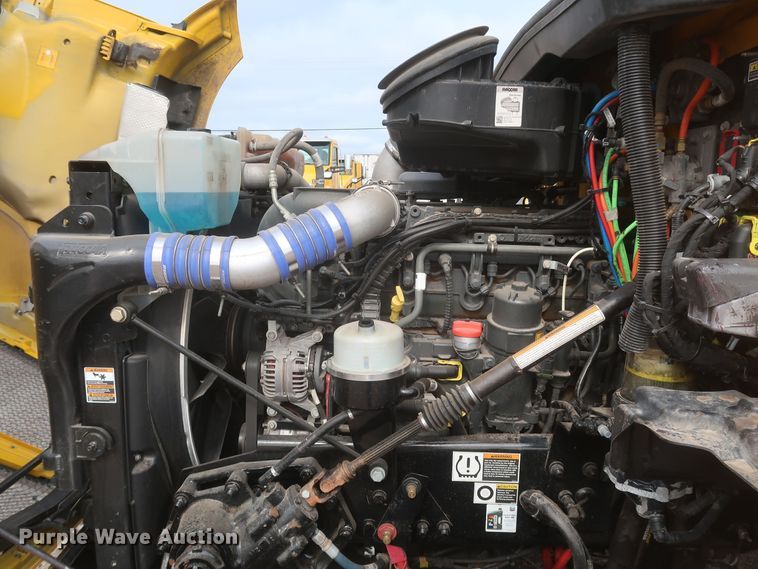 image for item KR9825 2019 Kenworth T680  semi truck