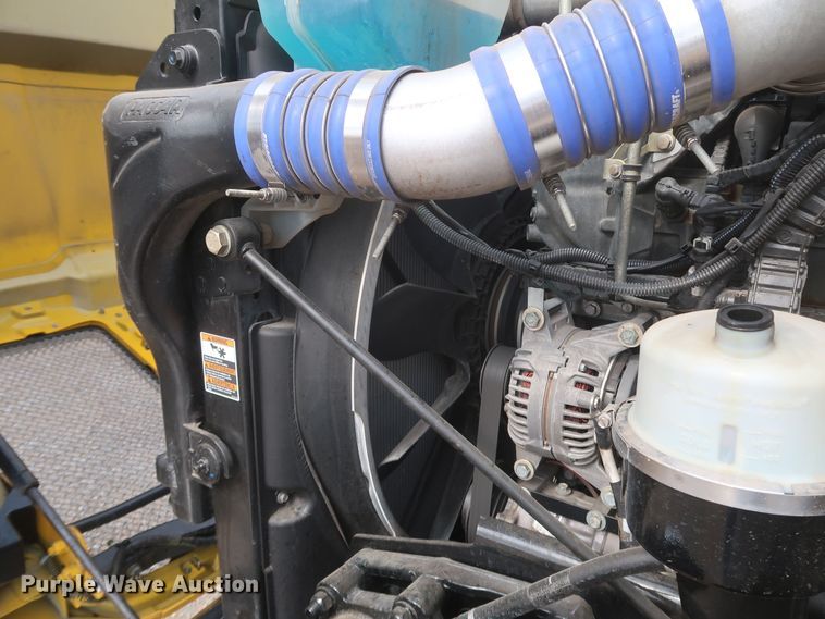 image for item KR9825 2019 Kenworth T680  semi truck