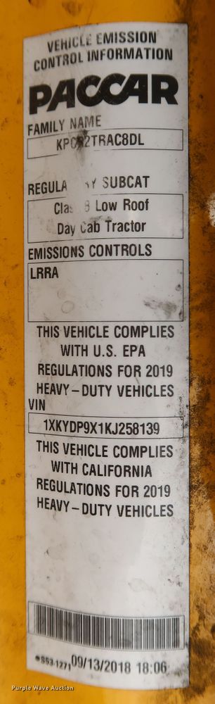 image for item KR9825 2019 Kenworth T680  semi truck