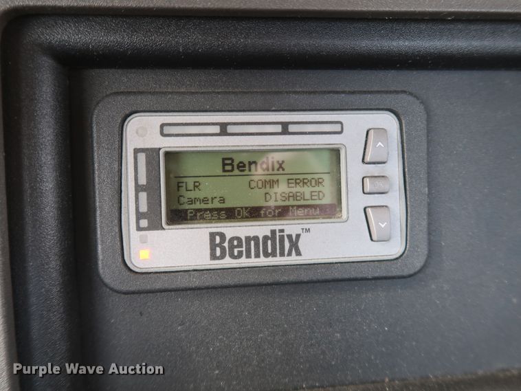 image for item KR9826 2019 Kenworth T680  semi truck