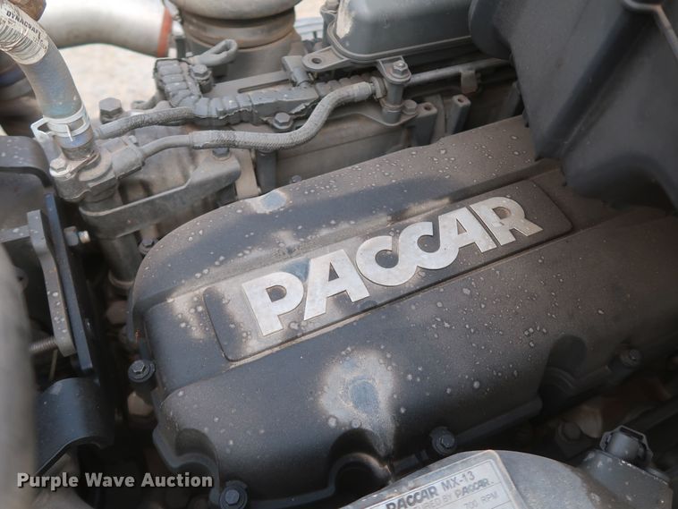 image for item KR9826 2019 Kenworth T680  semi truck