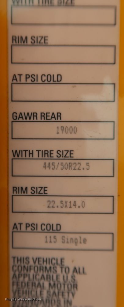 image for item KR9826 2019 Kenworth T680  semi truck