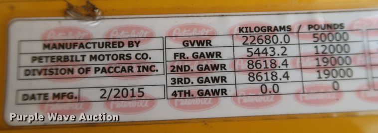 image for item KR9830 2016 Peterbilt 579  semi truck