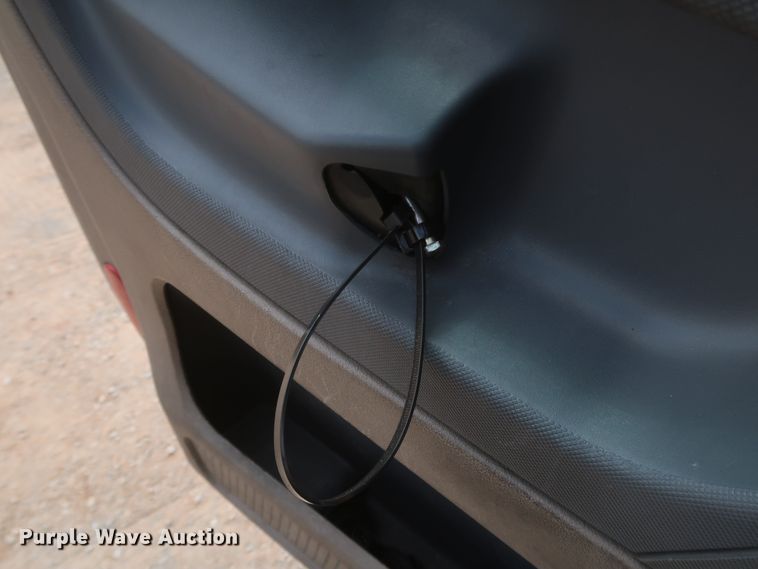 image for item KR9833 2017 Freightliner Cascadia 125  semi truck