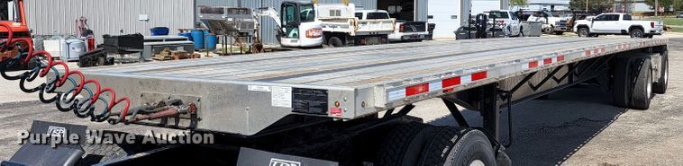 image for item KT9830 2021 Transcraft  flatbed trailer