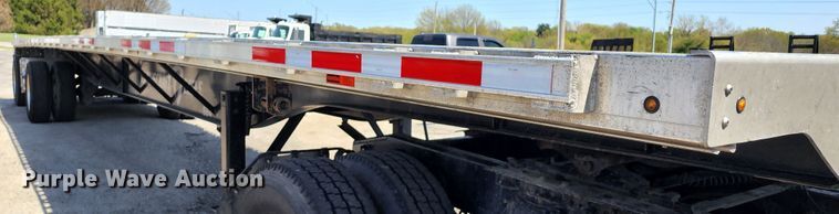 image for item KT9830 2021 Transcraft  flatbed trailer