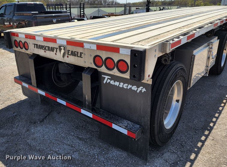 image for item KT9830 2021 Transcraft  flatbed trailer