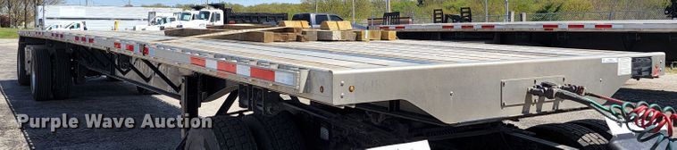image for item KT9832 2021 Transcraft  flatbed trailer