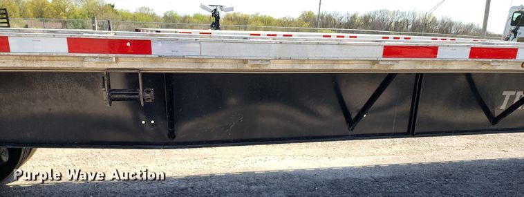image for item KT9832 2021 Transcraft  flatbed trailer